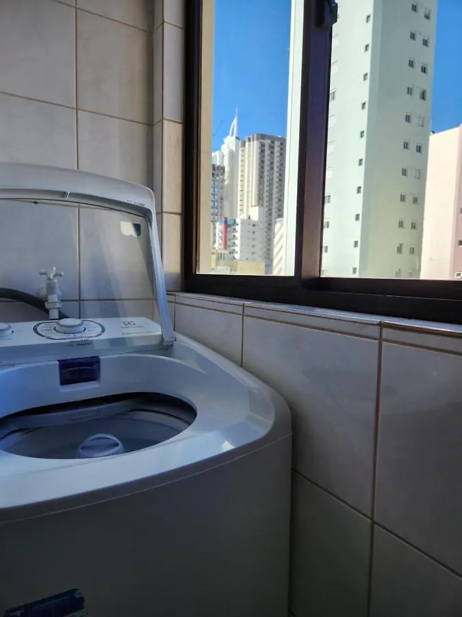 Apartamento 2 Quartos A 200Mts Praia Central, Garagem, Churrasqueira, Wi-Fi 90 Mbps, Pet Friendly Balneário Camboriú