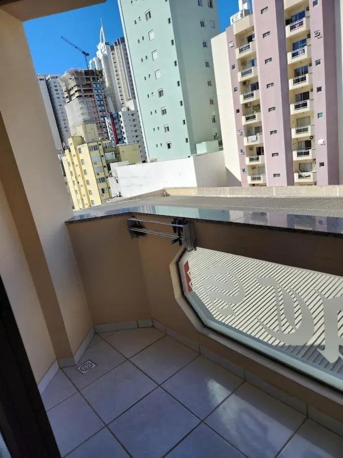 2 Quartos A 200Mts Praia Central, Garagem, Churrasqueira, Wi-Fi 90 Mbps, Pet Friendly Balneário Camboriú Apartamento