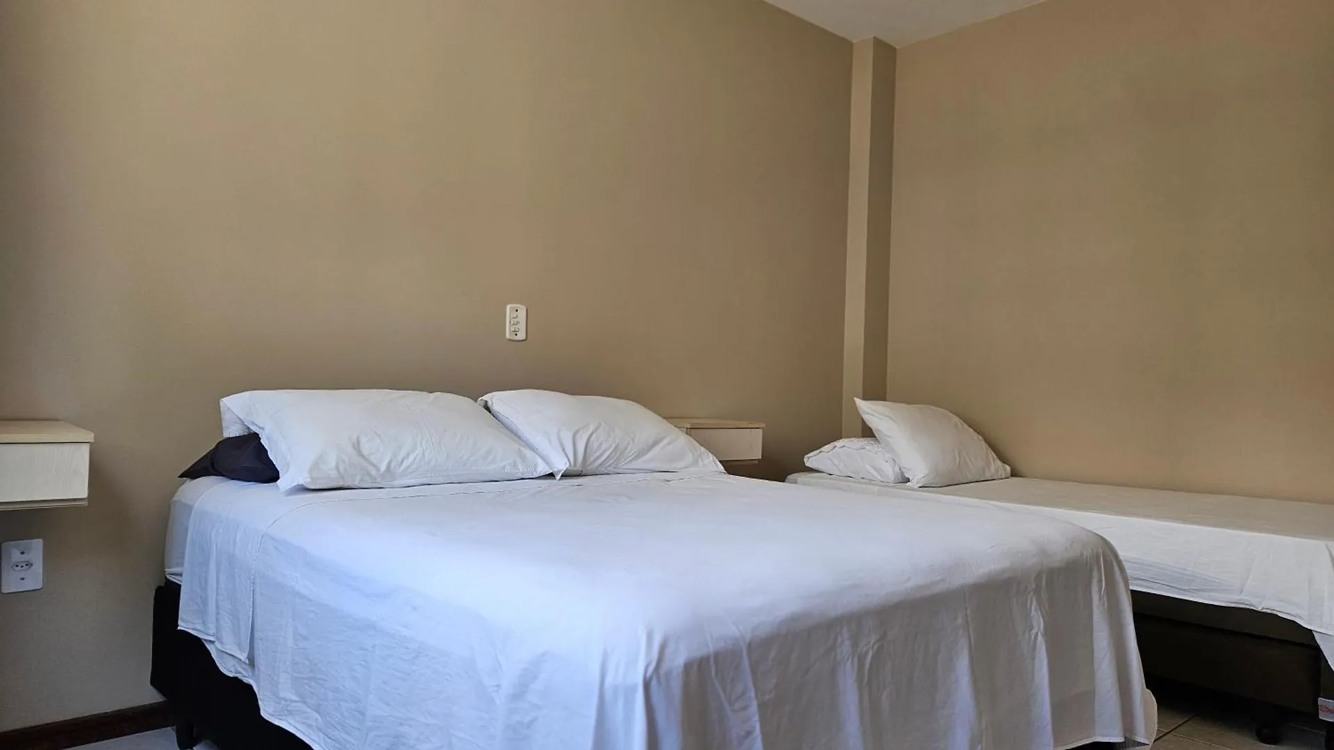 2 Quartos A 200Mts Praia Central, Garagem, Churrasqueira, Wi-Fi 90 Mbps, Pet Friendly Balneário Camboriú Brasil